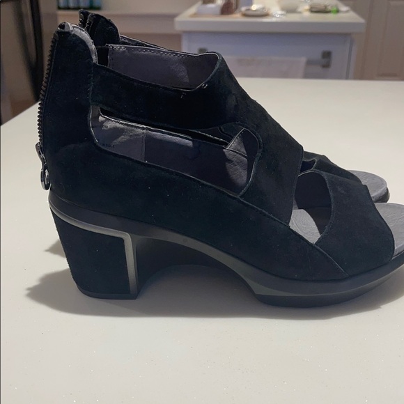 Jambu Black Suede Women's Heeled Sandals size 8M - Picture 6 of 9
